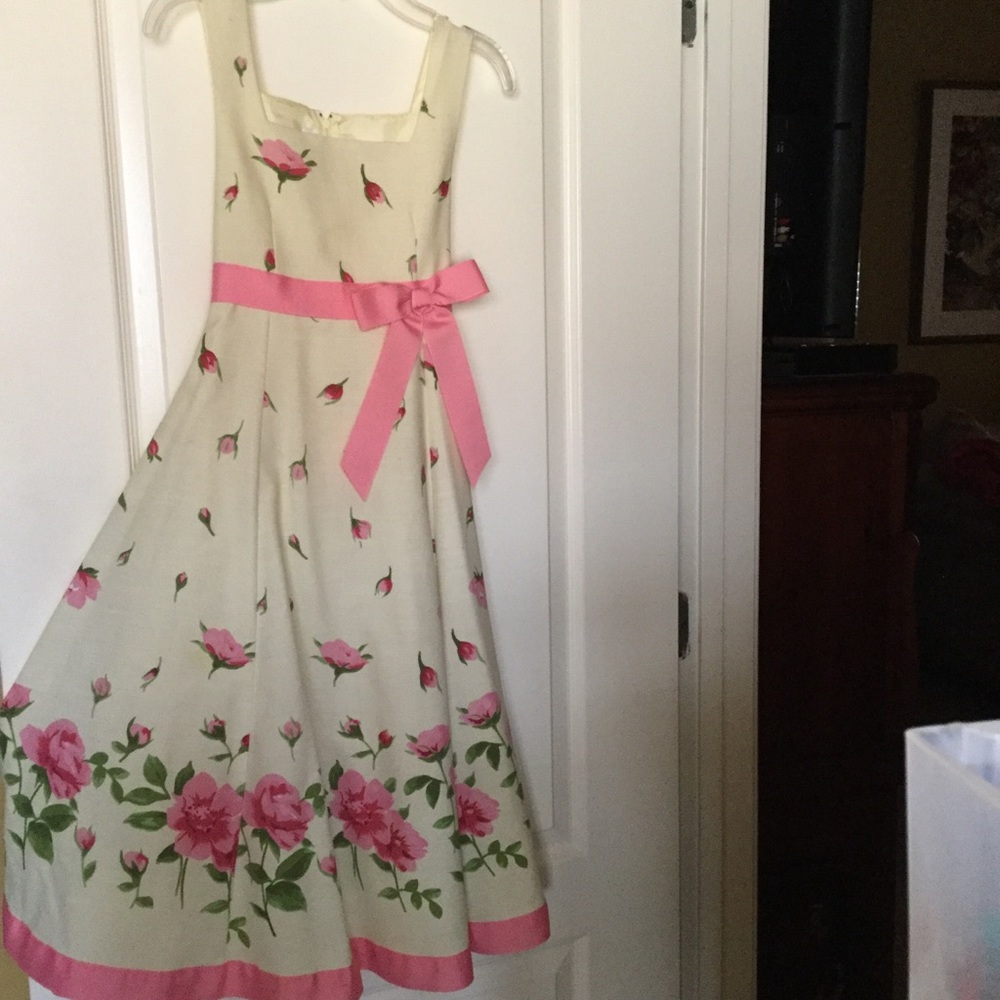 Girls spring dress